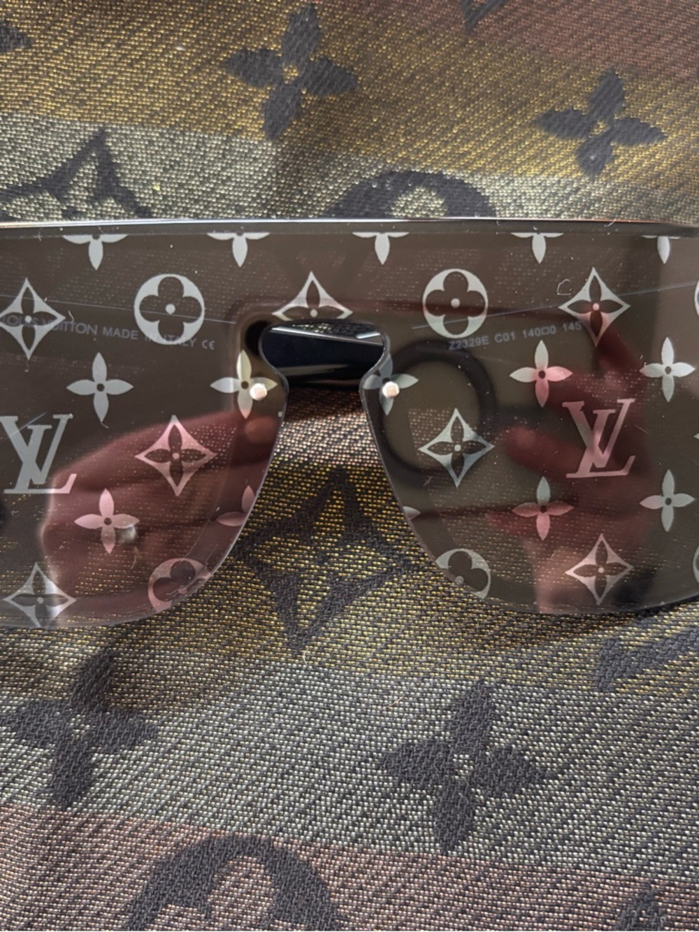 Louis Vuitton Monogram Shield Sunglasses - Black
